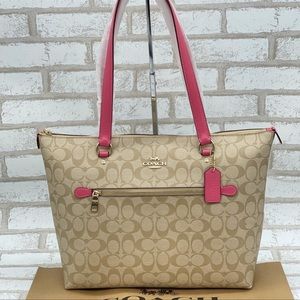 Coach Gallery Tote Khaki Signature Canvas Bag